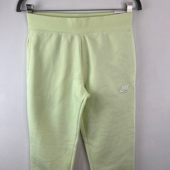 NIKE Sportswear Club Fleece Green Sweatpants Cotton Ribbed Cuff Size Large L NEW - Picture 3 of 11
